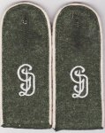 German Army Gross Deutschland Infantry Shoulder boards.jpg